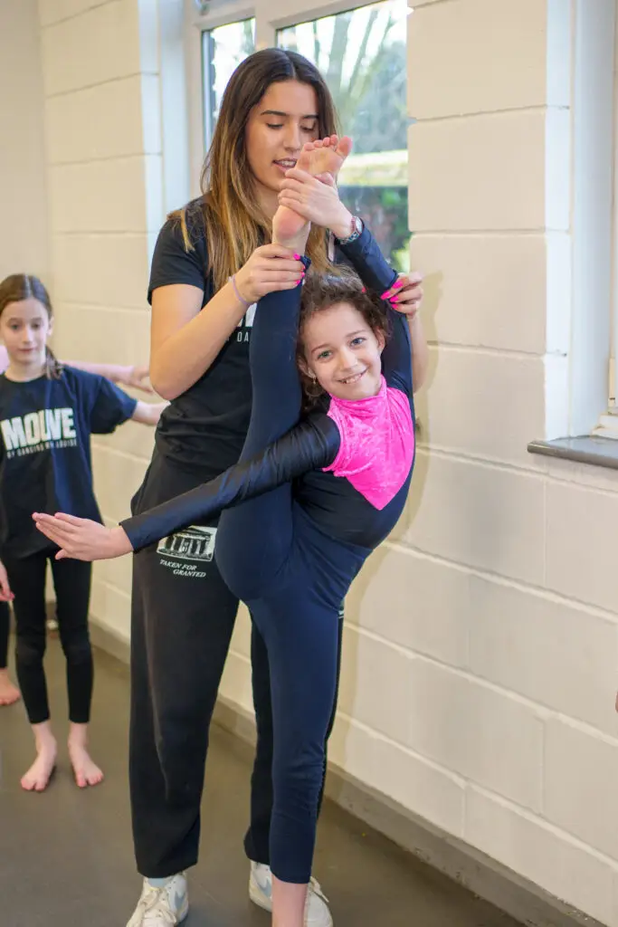 MOUVE® Gymnastics Lesson