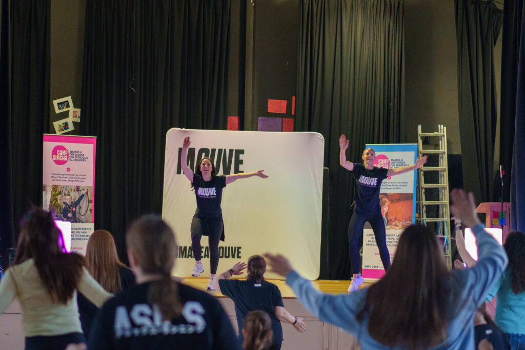 MOUVE Mother and Daughter Event 15 of 40